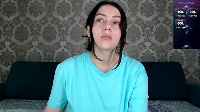 Louise Lavender online show from September 2025 03:19:02 AM