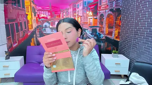 Small naughty  online show from November 2025 01:44:01 PM