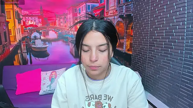 Small naughty  online show from February 2026 01:39:01 PM