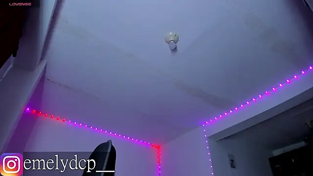 mariana maze online show from October 2025 07:28:01 AM