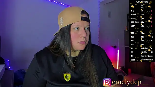 mariana maze online show from February 2026 09:40:01 PM