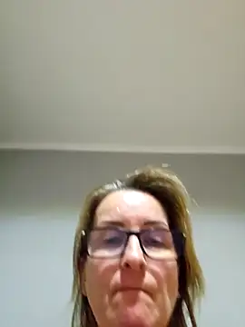 Snapshot of Steffi45 chatting on April 2026 07:08:02 PM Steffi45 online show from April 2026 07:08:02 PM