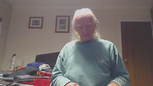 WaverlyKernow online show from January 2026 02:43:01 PM