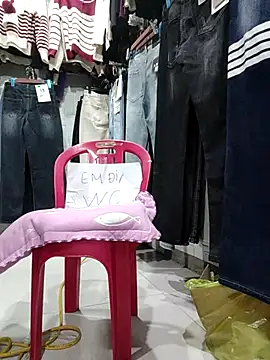 Snapshot of _Vitamin_Sex_ chatting on November 2025 04:13:01 AM Vitamin Sex online show from November 2025 04:13:01 AM