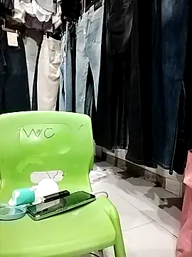 Snapshot of _Vitamin_Sex_ chatting on December 2025 04:06:01 AM Vitamin Sex online show from December 2025 04:06:01 AM