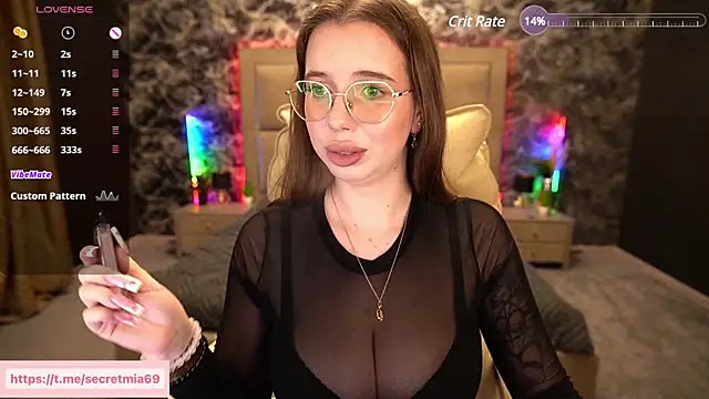 Snapshot of SecretDesireMe chatting on January 2025 02:39:01 PM SecretDesireMe online show from January 2025 02:39:01 PM