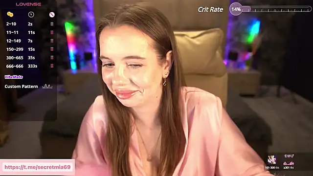 Snapshot of SecretDesireMe chatting on February 2025 05:31:01 PM SecretDesireMe online show from February 2025 05:31:01 PM