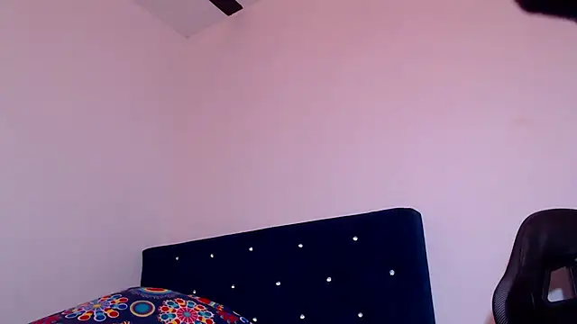 Snapshot of Aliice_Doll chatting on January 2025 10:50:02 PM Aliice Doll online show from January 2025 10:50:02 PM