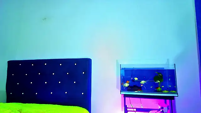 Snapshot of Aliice_Doll chatting on February 2026 12:18:02 AM Aliice Doll online show from February 2026 12:18:02 AM