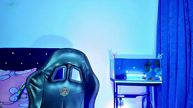 Snapshot of Aliice_Doll chatting on February 2026 11:47:01 PM Aliice Doll online show from February 2026 11:47:01 PM