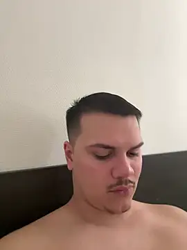 Cocoonefiree online show from February 2025 04:46:02 PM