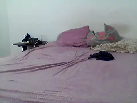 Snapshot of mariy_ chatting on March 2025 06:24:01 AM mariy  online show from March 2025 06:24:01 AM