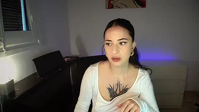 Windy butterfly online show from December 2025 08:30:02 AM