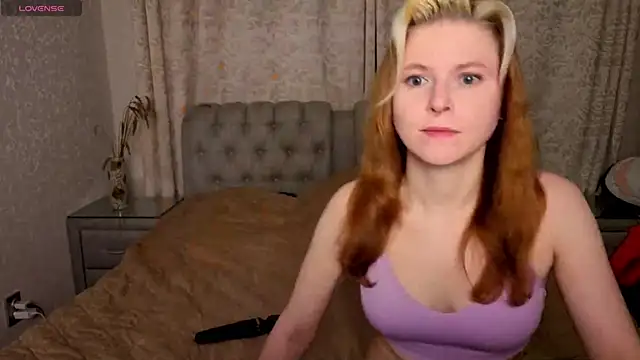 Snapshot of rocky_foxy chatting on November 2025 09:42:02 PM rocky foxy online show from November 2025 09:42:02 PM