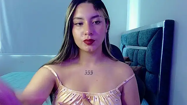 Lia 14  online show from October 2025 02:50:02 PM