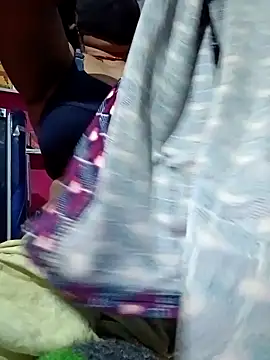 Snapshot of Hotmohni chatting on December 2024 12:28:01 AM Hotmohni online show from December 2024 12:28:01 AM