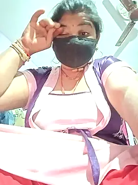 Snapshot of Hotmohni chatting on December 2024 01:39:01 PM Hotmohni online show from December 2024 01:39:01 PM