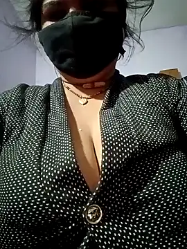 Snapshot of Hotmohni chatting on December 2024 12:51:02 AM Hotmohni online show from December 2024 12:51:02 AM