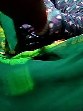 Snapshot of Hotmohni chatting on December 2024 04:46:02 PM Hotmohni online show from December 2024 04:46:02 PM