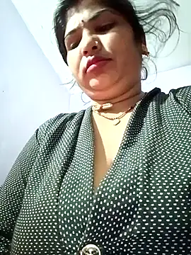 Snapshot of Hotmohni chatting on December 2024 01:16:02 AM Hotmohni online show from December 2024 01:16:02 AM