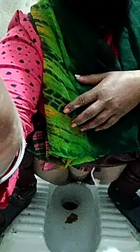 Snapshot of Hotmohni chatting on January 2025 01:11:01 AM Hotmohni online show from January 2025 01:11:01 AM