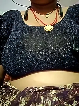 Snapshot of Hotmohni chatting on February 2025 06:09:02 AM Hotmohni online show from February 2025 06:09:02 AM