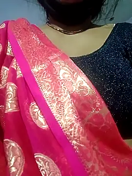 Snapshot of Hotmohni chatting on March 2025 10:45:02 PM Hotmohni online show from March 2025 10:45:02 PM