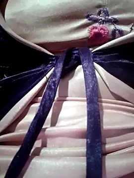 Snapshot of Hotmohni chatting on March 2025 03:39:02 PM Hotmohni online show from March 2025 03:39:02 PM