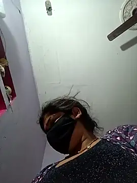 Snapshot of Hotmohni chatting on March 2025 08:19:02 PM Hotmohni online show from March 2025 08:19:02 PM