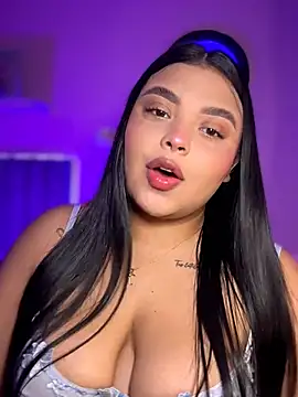 Emily cooper20 online show from March 2026 12:56:02 AM