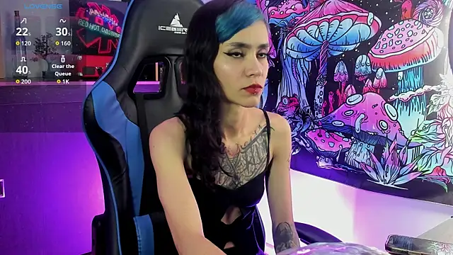 Snapshot of SophieRios chatting on April 2026 08:42:01 PM SophieRios online show from April 2026 08:42:01 PM