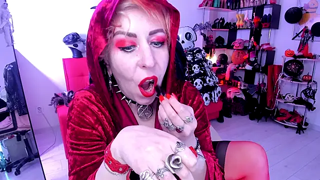 Snapshot of GinaMiracle chatting on October 2025 12:34:01 AM GinaMiracle online show from October 2025 12:34:01 AM