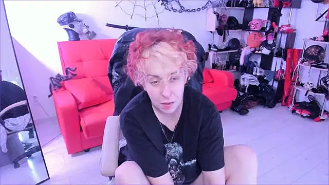 Snapshot of GinaMiracle chatting on November 2025 08:24:01 AM GinaMiracle online show from November 2025 08:24:01 AM