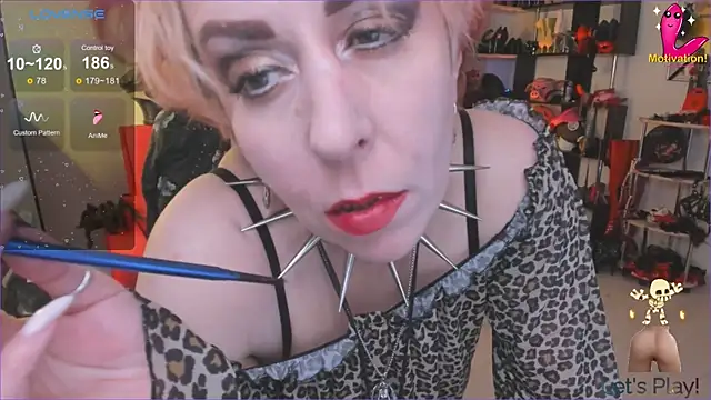 Snapshot of GinaMiracle chatting on November 2025 01:47:01 AM GinaMiracle online show from November 2025 01:47:01 AM