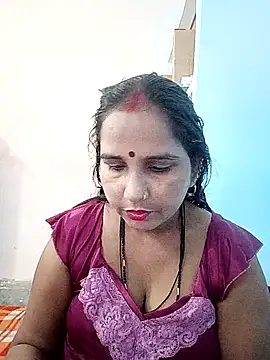 reemacouple007 online show from October 2025 07:58:01 AM