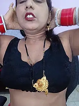 reemacouple007 online show from May 2026 06:49:02 PM
