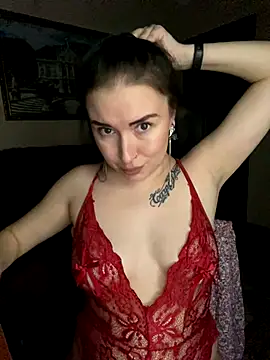 Roxana Bell online show from November 2025 07:59:02 PM