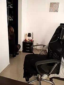 Snapshot of tata_laima__ chatting on January 2025 05:16:02 PM tata laima online show from January 2025 05:16:02 PM