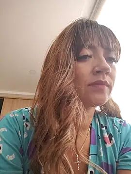 Snapshot of tata_laima__ chatting on October 2025 01:42:02 PM tata laima online show from October 2025 01:42:02 PM