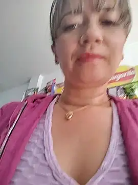 Snapshot of tata_laima__ chatting on November 2025 02:50:01 PM tata laima online show from November 2025 02:50:01 PM