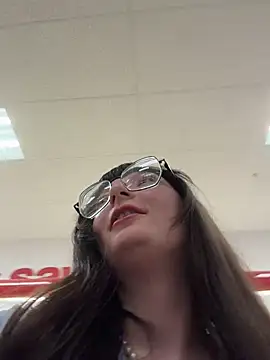 urpuppymoon online show from March 2026 07:21:02 PM