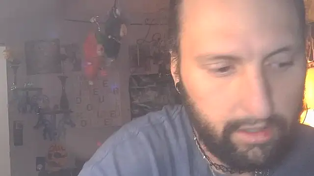 BobbyQ29 online show from January 2026 04:05:02 AM