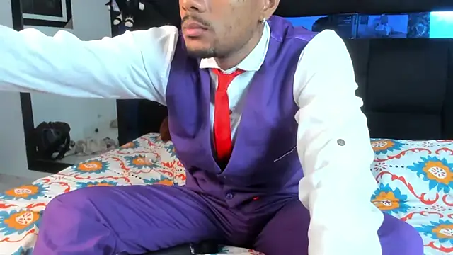 Snapshot of TysonWalkers chatting on November 2025 11:29:01 PM TysonWalkers online show from November 2025 11:29:01 PM