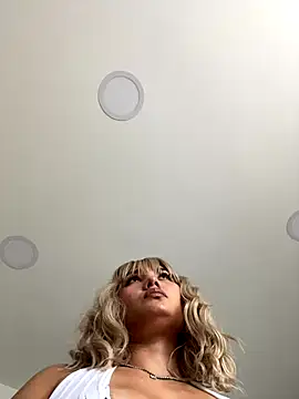 exoticcute online show from November 2025 03:36:02 PM