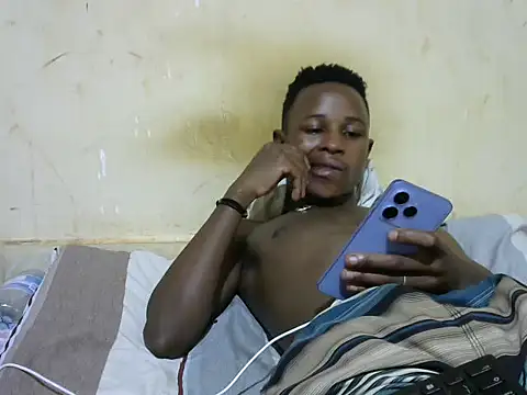 Snapshot of swthairydic chatting on December 2025 01:23:01 AM swthairydic online show from December 2025 01:23:01 AM