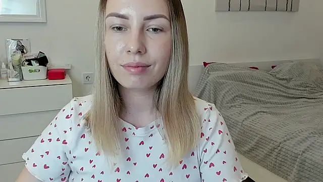 Mia shy1 online show from January 2025 12:24:01 PM