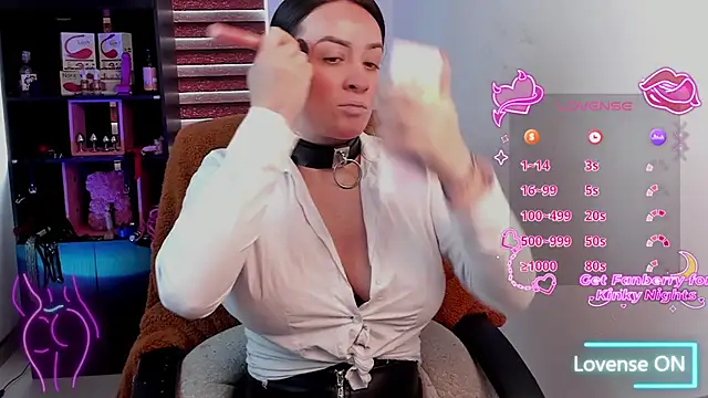 sara goodgirl13 online show from November 2025 02:13:01 PM