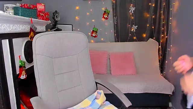 Snapshot of Anny_Jey_ chatting on December 2024 10:48:02 PM Anny Jey online show from December 2024 10:48:02 PM