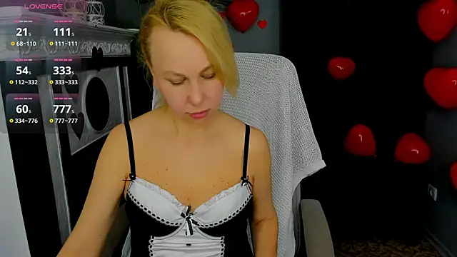 Snapshot of Anny_Jey_ chatting on February 2025 07:16:01 PM Anny Jey online show from February 2025 07:16:01 PM