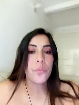 Lena-32 online show from April 2026 11:53:01 PM